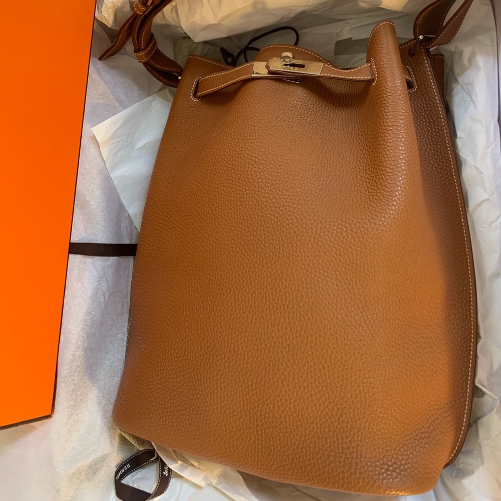 Hermès So Kelly Bucket Bag  ALMOST NEW